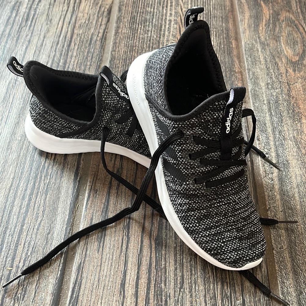 Adidas Cloudfoam Sneakers